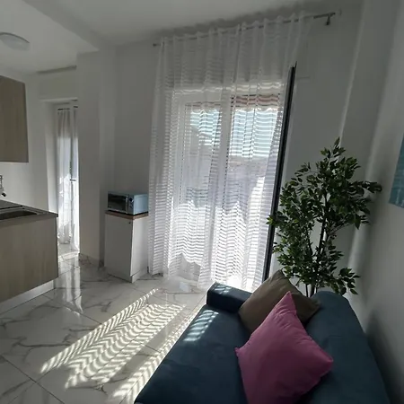Luna E Ambra Vacanze بيت للعطل *